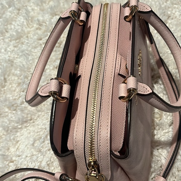 Coach Handbag - Picture 9 of 10